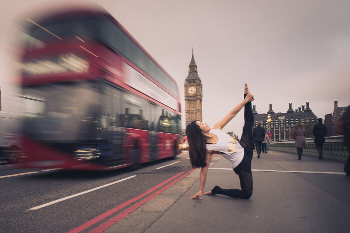 My Favorite 8 Yoga Photos I Captured In The City Of London My Favorite 8 Yoga Photos I Captured In The City Of London