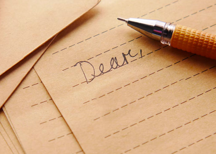 Our Readers Share How Their Friends And Family Reacted To Them Coming Out (30 Stories)