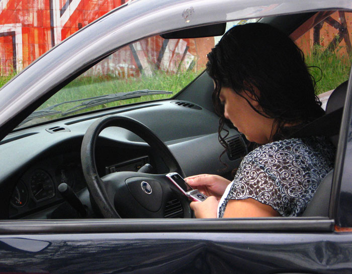 Mom Online Asks If She Was Too Harsh To Her Friend After She Confessed Taking Her 4 Y.O. Daughter To See Horses Mom Online Asks If She Was Too Harsh To Her Friend After She Confessed Taking Her 4 Y.O. Daughter To See Horses