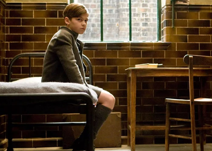 30 Alternate And Infuriating 'Harry Potter' Endings J. K. Rowling Wouldn't Dare To Write