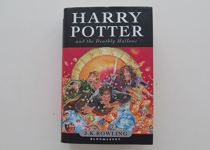 30 Alternate And Infuriating 'Harry Potter' Endings J. K. Rowling Wouldn't Dare To Write