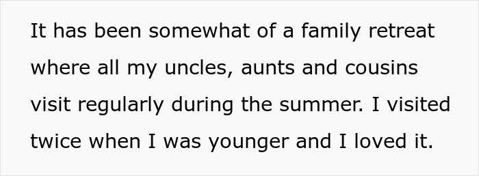 Gay Woman Inherits Summer House, Causes Uproar By Not Letting Her Conservative Family Use It For Free For Weddings