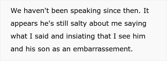 &ldquo;AITA For Telling My Fianc&eacute; He Embarrassed Me When He Started Singing &lsquo;Happy Birthday&rsquo; To His 5 Y.O. Son At The Restaurant?&rdquo;