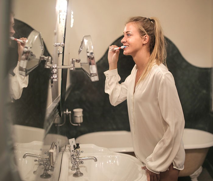 30 Older Internet Users Share The Things They Want Everyone Who's 30 And Under To Know About Life