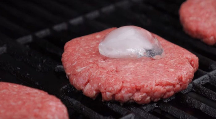 Keep Burgers Moist With An Ice Cube