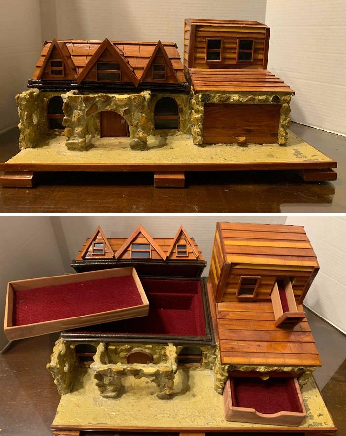 Casa joyero, la puerta del garaje es un cajón