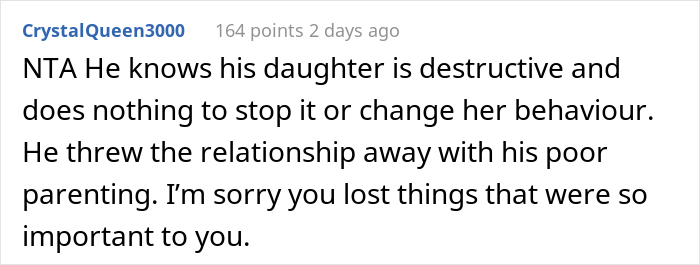 Woman Calls It Quits After Boyfriend’s Daughter Destroyed Her Photos And Used Them For Her Scrapbook Woman Calls It Quits After Boyfriend’s Daughter Destroyed Her Photos And Used Them For Her Scrapbook