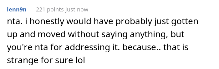 Stranger Sits Right Next To This Man When The Tram Is Almost Empty, The Man Confronts Them About It Stranger Sits Right Next To This Man When The Tram Is Almost Empty, The Man Confronts Them About It