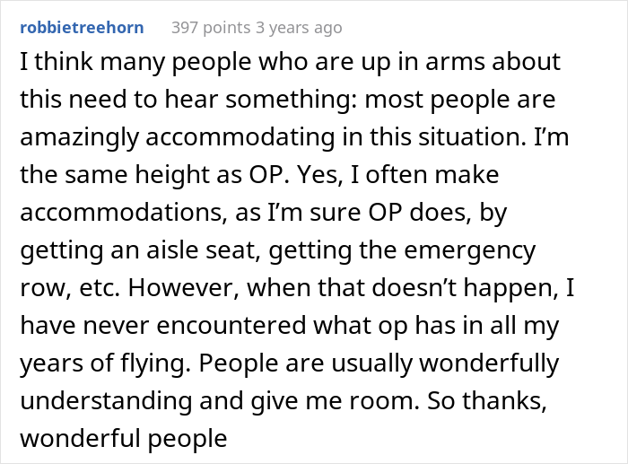 A Tall Passenger Asks Woman To Raise Her Seat Because It&rsquo;s Pressing Their Knees, Woman Refuses, Plane Drama Ensues