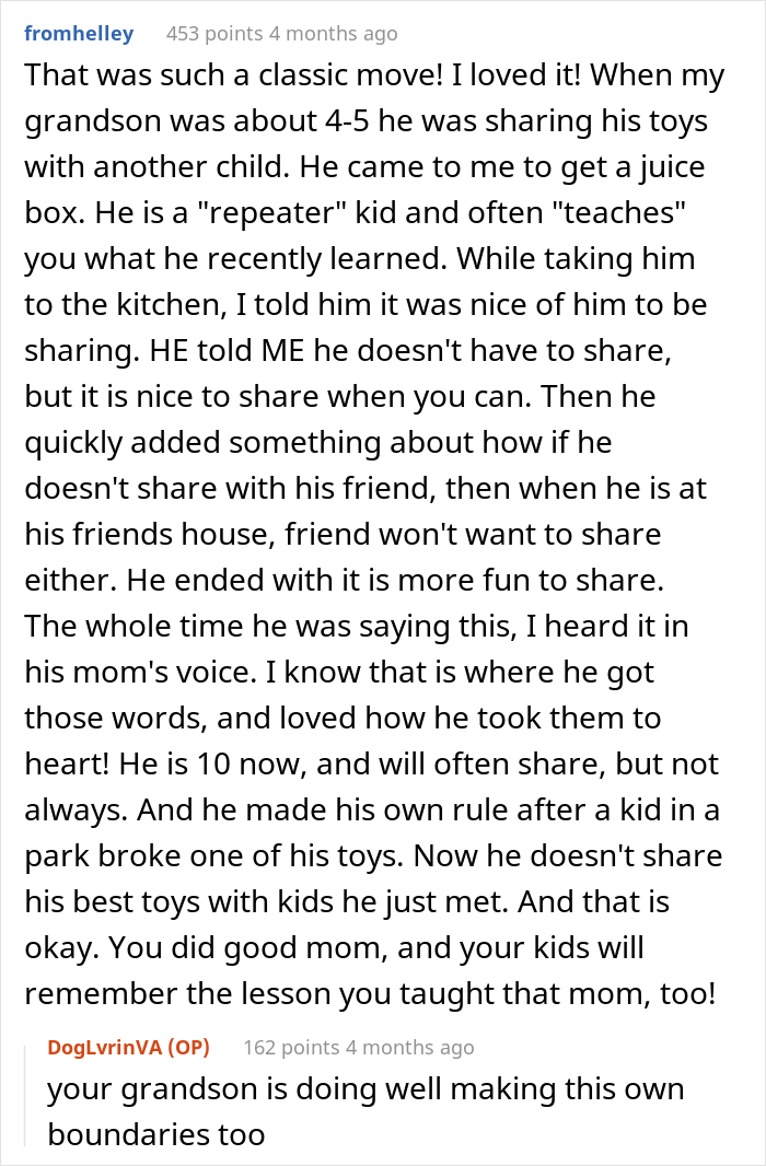 "Entitled Parent At Pool Doesn't Like A Taste Of Her Own Medicine": Woman Demands Children Share Toys With Her Kid, Regrets It "Entitled Parent At Pool Doesn't Like A Taste Of Her Own Medicine": Woman Demands Children Share Toys With Her Kid, Regrets It