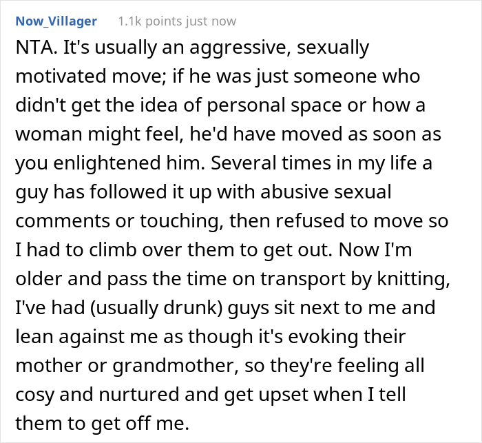 Stranger Sits Right Next To This Man When The Tram Is Almost Empty, The Man Confronts Them About It Stranger Sits Right Next To This Man When The Tram Is Almost Empty, The Man Confronts Them About It