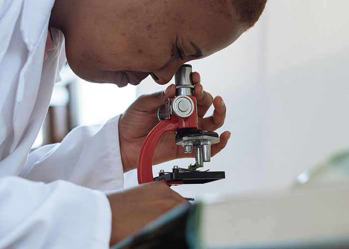 20 Momentos descabellados vividos por médicos cuando los pacientes olvidaron mencionar algo importante