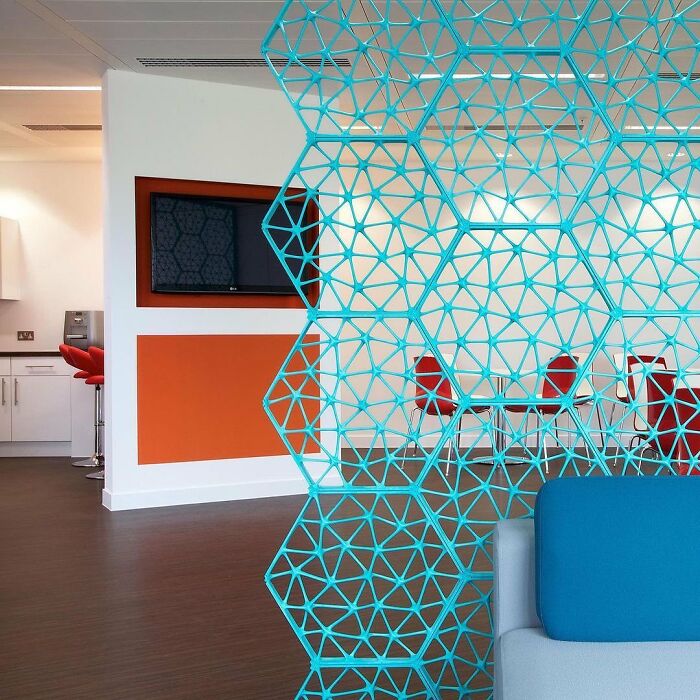 Macedonia Space Divider System