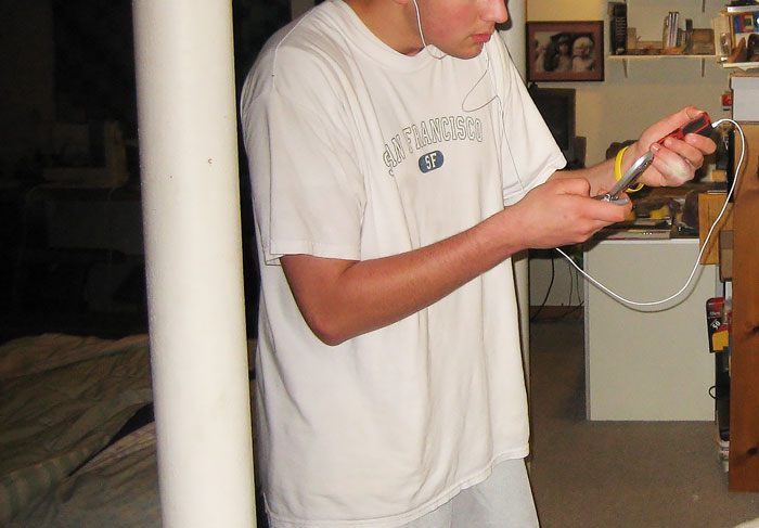 Woman Cooks Dinner For Studying Boyfriend Who &ldquo;Jokingly&rdquo; Addresses Her With A Slur, She Drops It On The Rug And Leaves