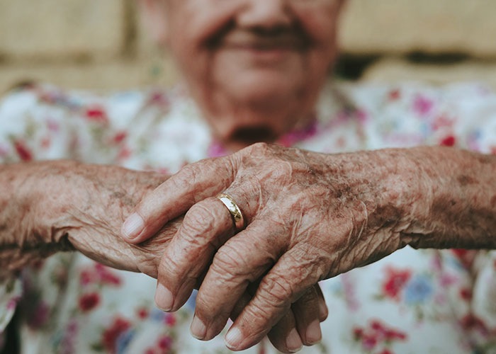 30 People With Emotionally Draining Jobs Share Stories Of Their Best Days At Work