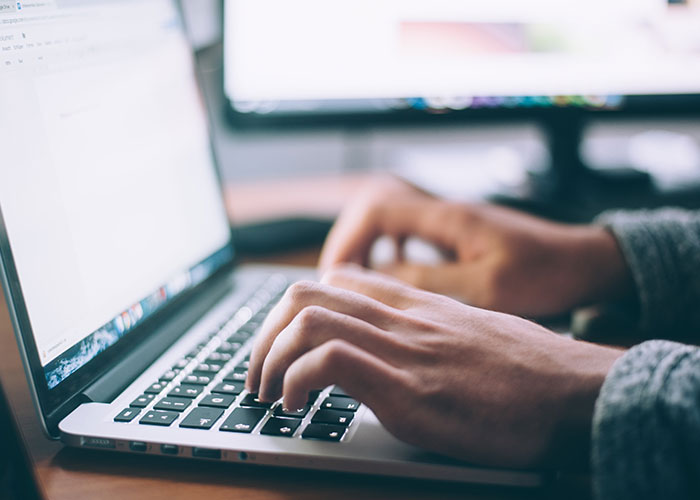 30 People With Emotionally Draining Jobs Share Stories Of Their Best Days At Work