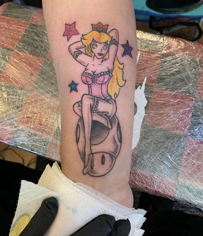 At First Glance It Wasn’t So Bad…. And Then The Eyes… The Eyes!!!