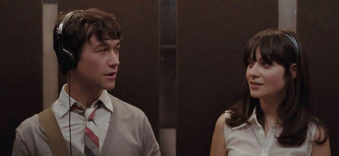 Tom and Summer looking at each other