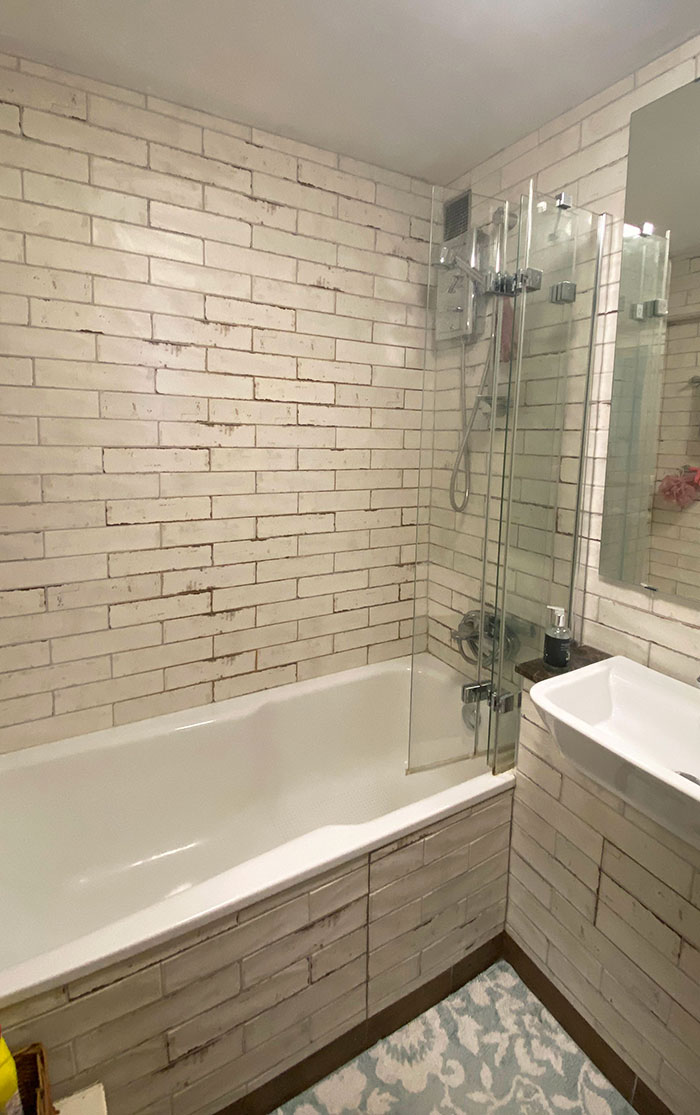 I Just Moved, And My New Bathroom Tiles Are Designed To Always Look Dirty