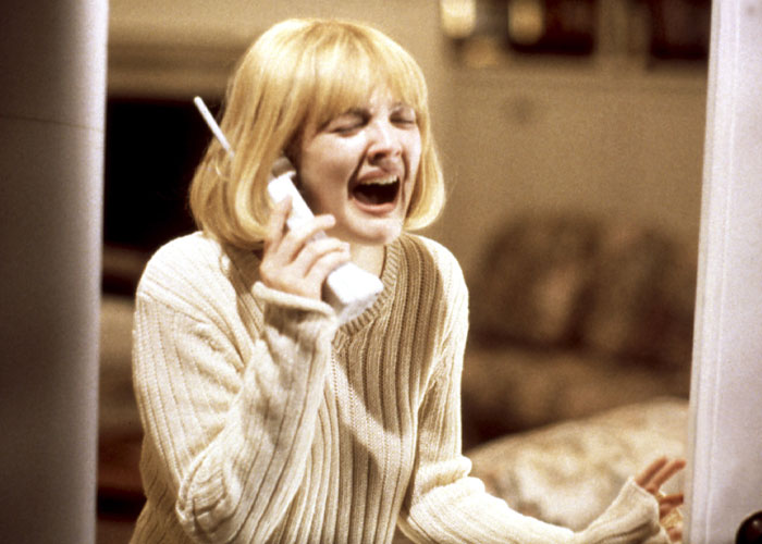 30 Times Clever Foreshadowing In Movies Made People Feel Silly And Shocked After Mistaking It For Poor Filmmaking