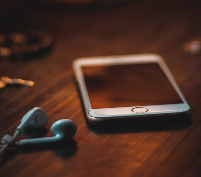 Someone Asked "What Was Normal In 2002 But Not 2022?", And People Listed 30 Examples