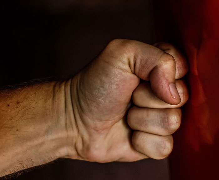 50 Parents Get Raw And Honest About What They Regret About Having Kids