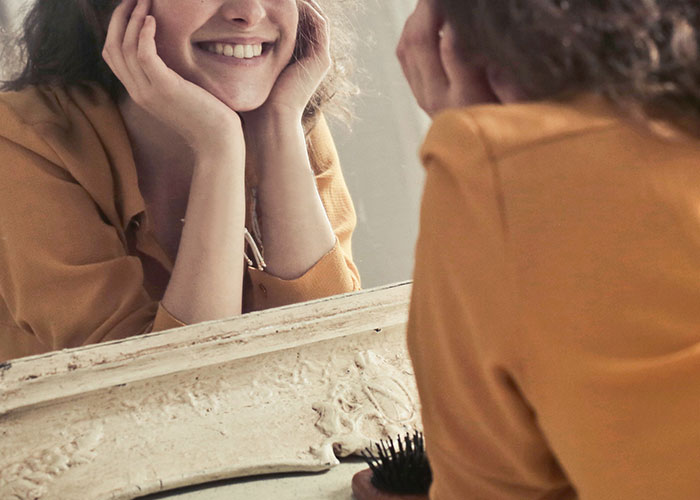 Someone Asked People Who Are 40+ To Share Their Best Advice For People In Their 20s, 30 Deliver