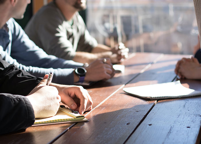 Someone Asked People Who Are 40+ To Share Their Best Advice For People In Their 20s, 30 Deliver