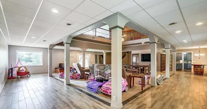 35 Of The Most Awful Homes Shared On The ‘That’s It, I’m Home Shaming’ Facebook Group (New Pics)