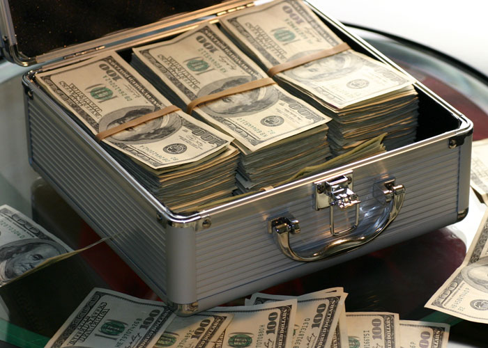 30 People Share The Funniest Things They’ve Heard Their Partners Say In Their Sleep