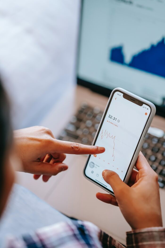 30 Things People Are Certain Of Without A Need To Prove It, As Shared In This Online Thread