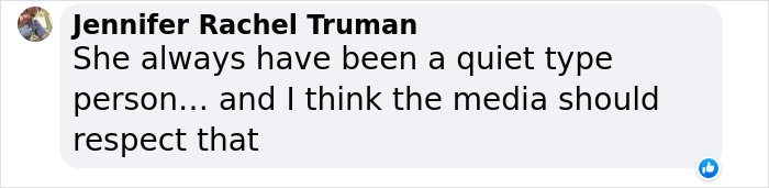 "You Freak Me And My Kids Out": Blake Lively Posts 8 Pregnancy Pics So The Creepy Paparazzi Will Stop Camping Near Her House