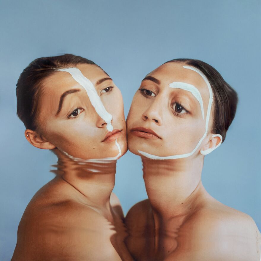 Using Clear Water I Create Abstract Portraits And Break The Stereotype Of Beauty