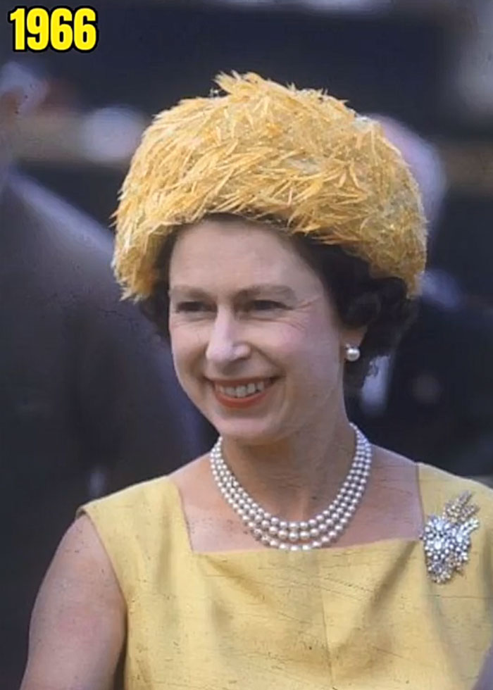 People Are Sharing Emotional Tributes To Queen Elizabeth II On TikTok, Here Are A Few That Might Bring A Tear To Your Eye