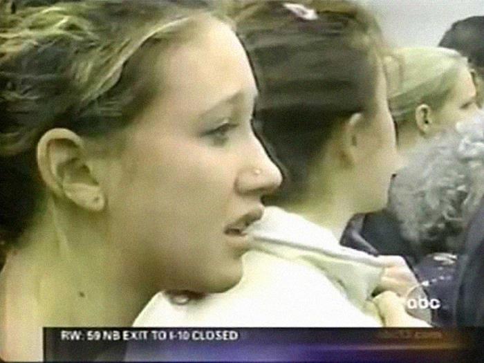 September 12th 2001, Queen Elizabeth II Broke Ton By Ordering The Us Anthem To Be Played At The Changing Of The Guard At Buckingham Palace