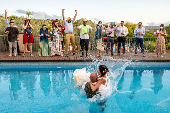 18 Outstanding Wedding Photographs That Captured Precious Moments Of Love Shared By FdB Photography Awards 2022