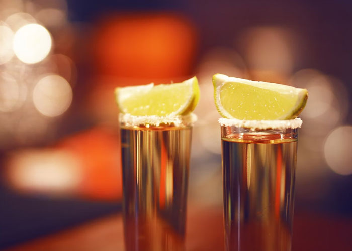 Restaurant And Bar Employees Reveal 30 Shady Cost-Saving Secrets The General Public Is Not Aware Of