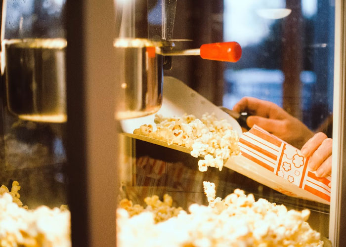 Restaurant And Bar Employees Reveal 30 Shady Cost-Saving Secrets The General Public Is Not Aware Of