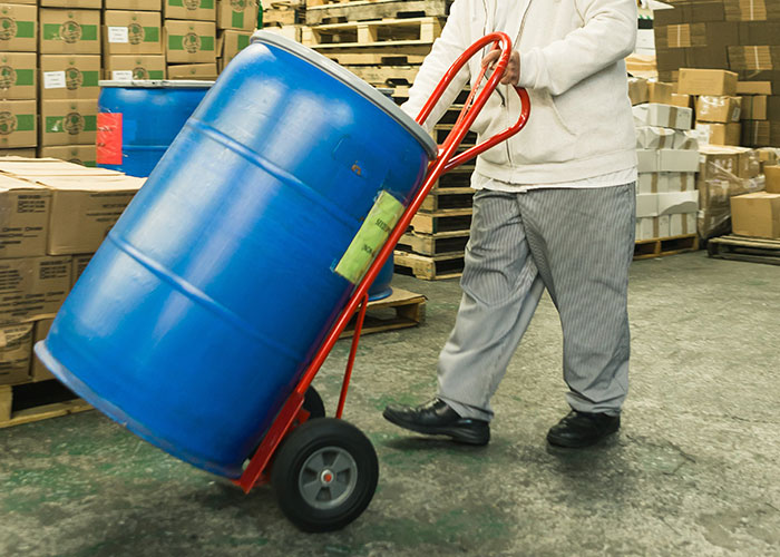 30 People Who Watch Security Cameras For A Living Are Sharing The Worst Things They’ve Caught On Them