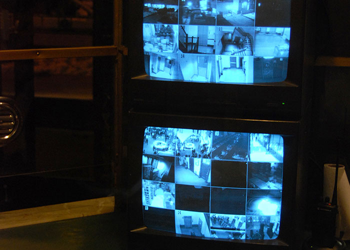 30 People Who Watch Security Cameras For A Living Are Sharing The Worst Things They’ve Caught On Them