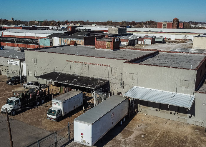 30 People Who Watch Security Cameras For A Living Are Sharing The Worst Things They’ve Caught On Them