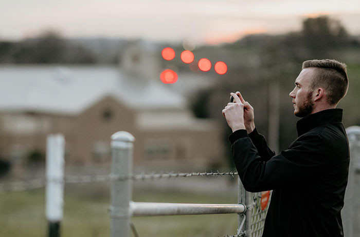 30 People Who Watch Security Cameras For A Living Are Sharing The Worst Things They’ve Caught On Them