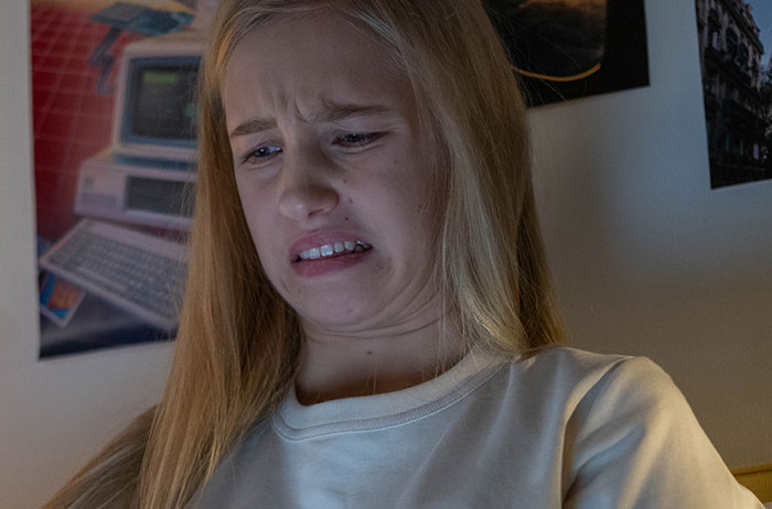 30 People Who Watch Security Cameras For A Living Are Sharing The Worst Things They’ve Caught On Them