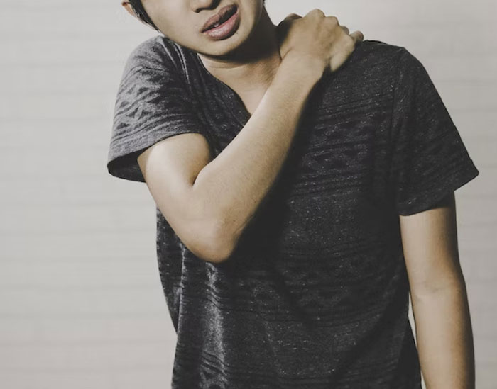 30 People With Non-Obvious Illnesses Share The Reasons People Get Mad At Them