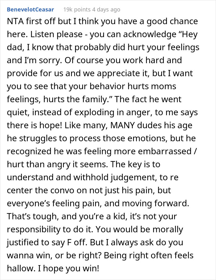 Teen Dresses Up Like Her Dad And Starts Imitating Him To Show Him How Insufferable He's Being, Family Drama Ensues Teen Dresses Up Like Her Dad And Starts Imitating Him To Show Him How Insufferable He's Being, Family Drama Ensues