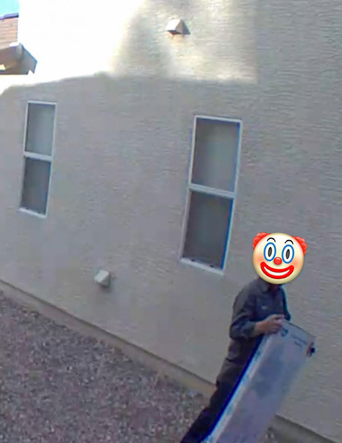 Pedí un moisés para mi bebé recién nacido y mi vecino decidió robarlo