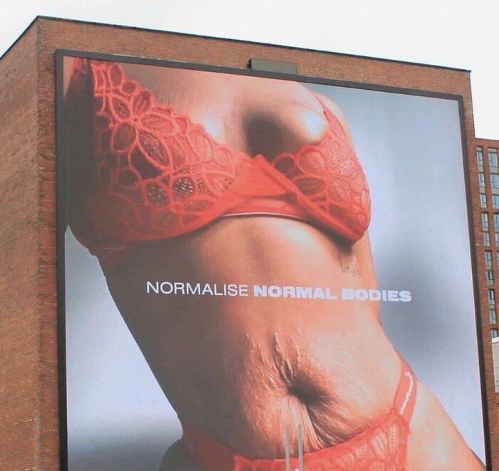 Esto está en la cartelera más grande de Europa 