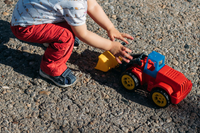 Mom Puts A Lock On Her 4-Y.O. Son's Door To Not Let Her Friends' And Relatives' Kids Destroy His Favorite Toys Mom Puts A Lock On Her 4-Y.O. Son's Door To Not Let Her Friends' And Relatives' Kids Destroy His Favorite Toys