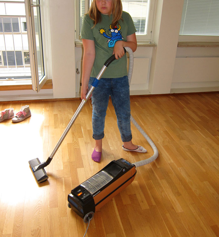 Men Online Reveal 30 Things They Learned About Women Once They Started Dating One