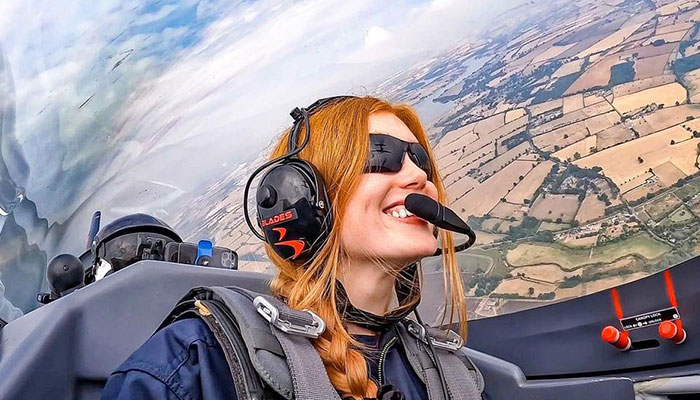 Woman Who Was “Spat At” And “Burned” At School For Having Ginger Hair Grows Up To Be Crowned Miss England Woman Who Was “Spat At” And “Burned” At School For Having Ginger Hair Grows Up To Be Crowned Miss England